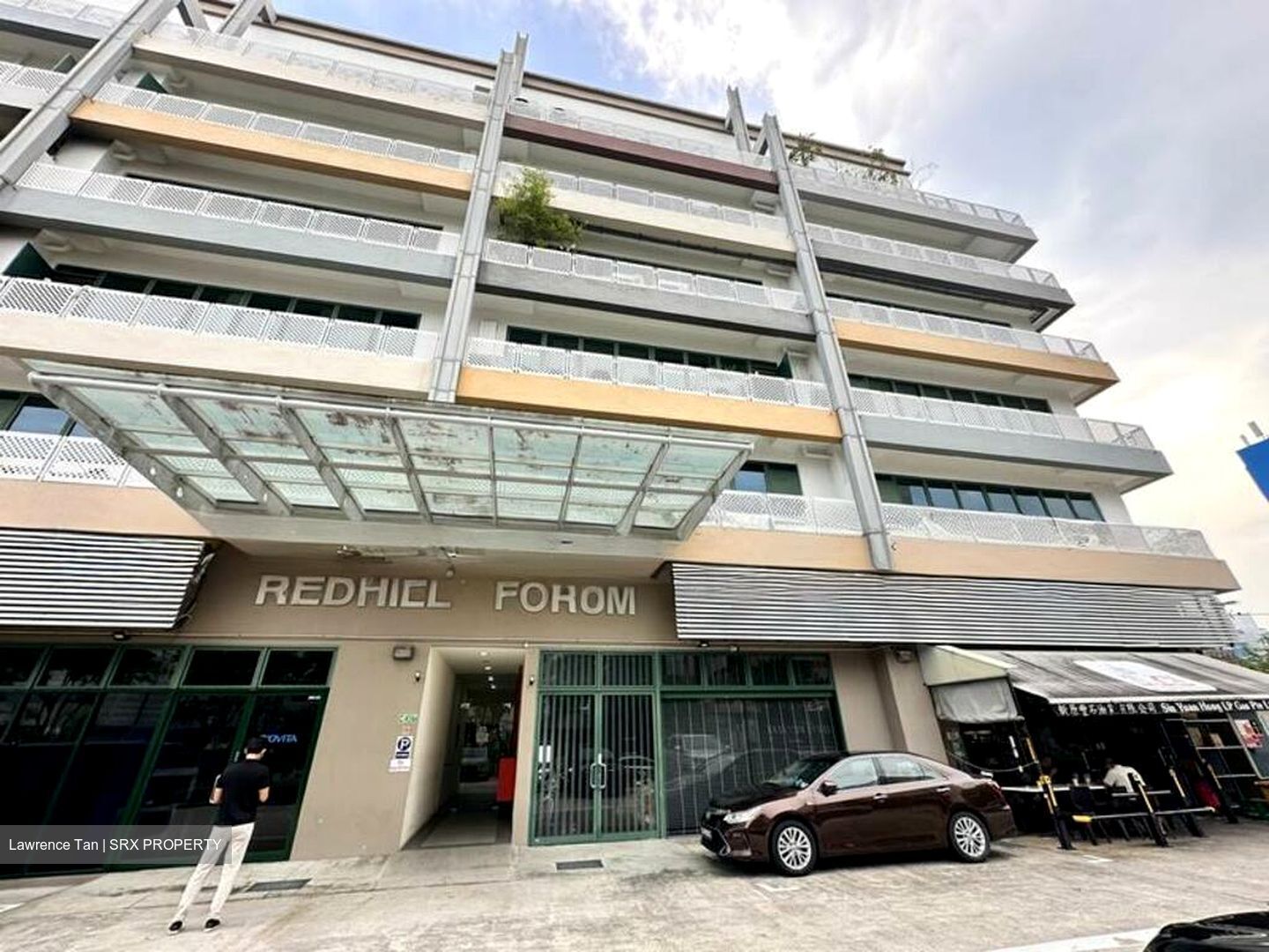 Redhill Forum (D3), Factory #522564801